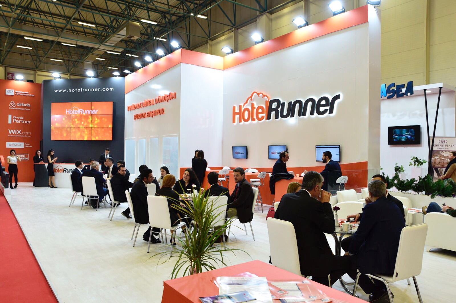 HotelRunner 2018’i zirvede tamamladı!