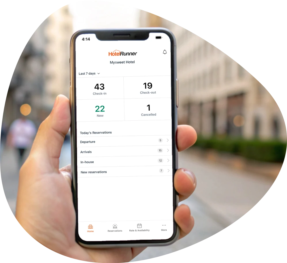 hotelrunner-mobile-app-hero